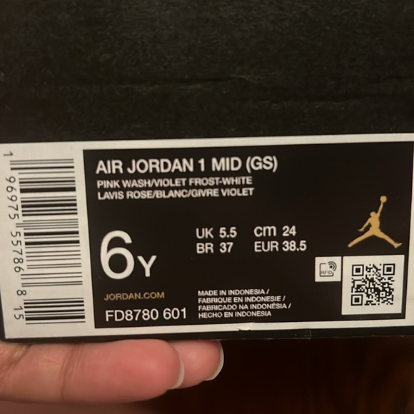 Air Jordan 1 MID (GS) - Picture 2 of 3